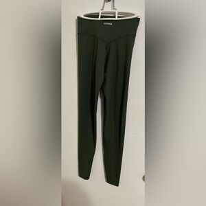Lounge Apparel Forest Green Yoga Pants size Small NWT